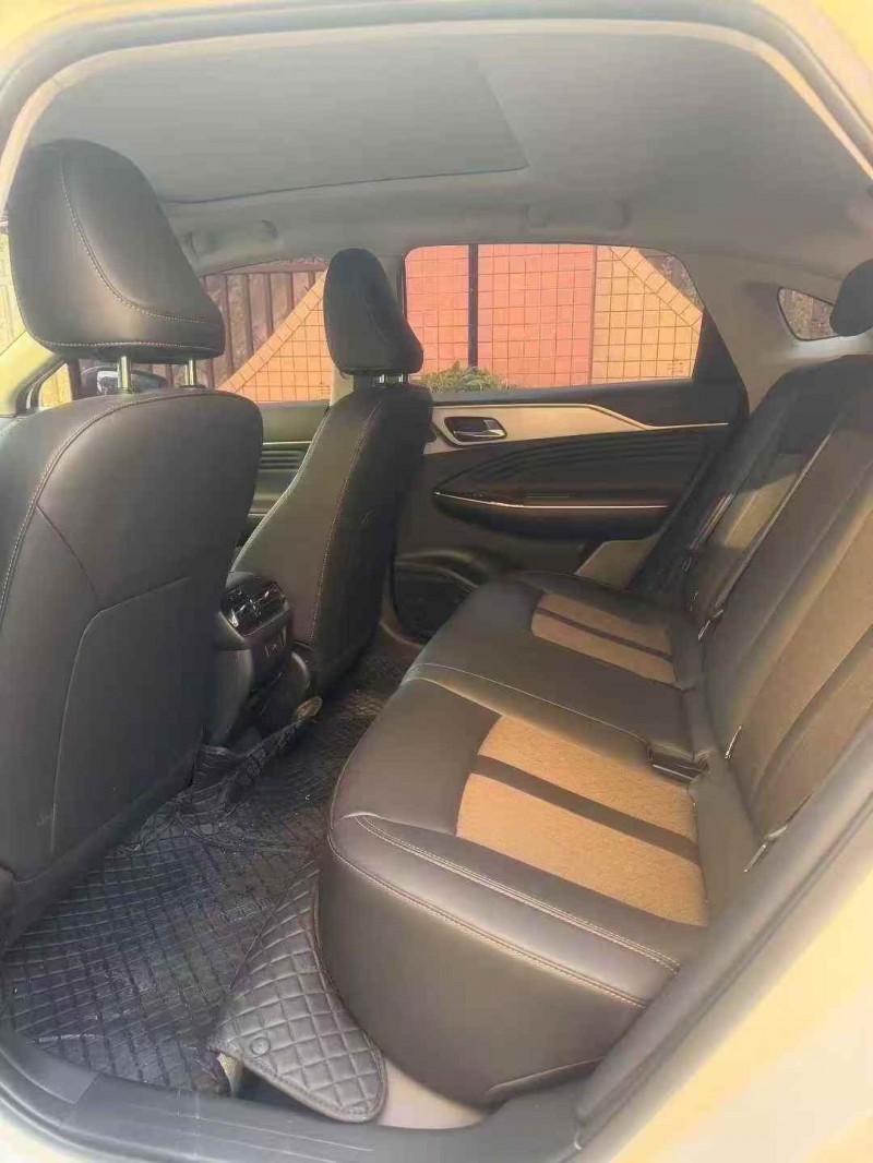 东莞25年传祺埃安S6