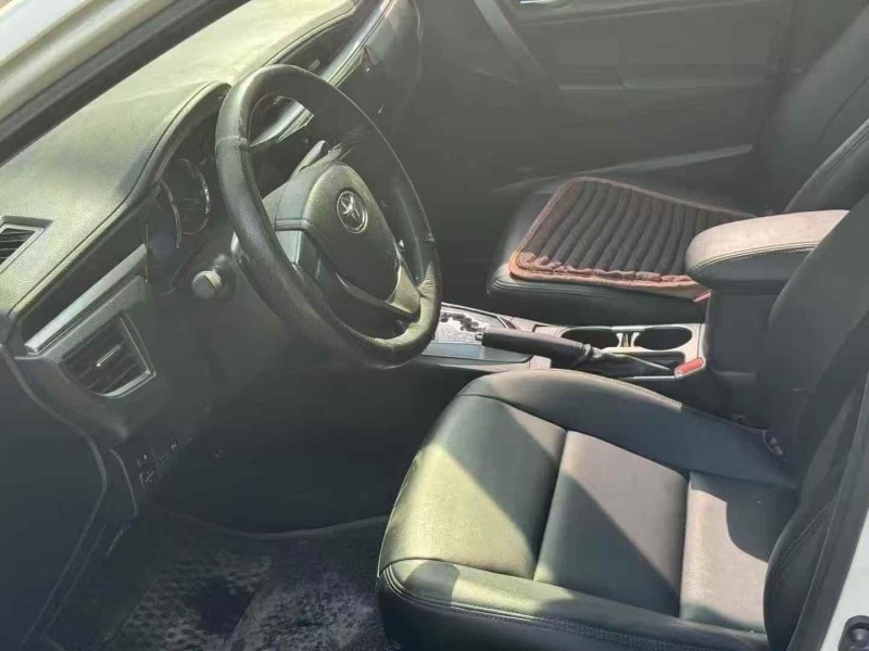 安阳16年丰田雷凌6