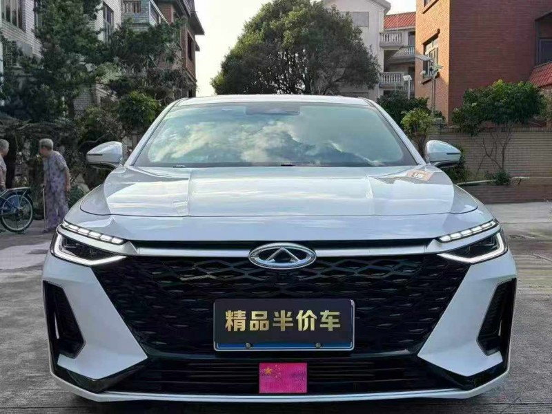 东莞25年奇瑞艾瑞泽1