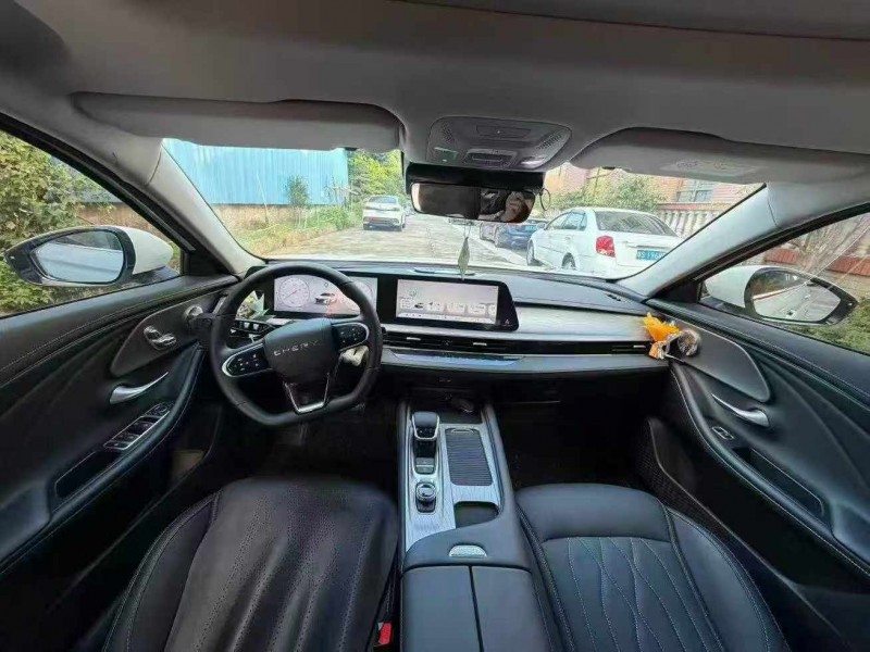 东莞25年奇瑞艾瑞泽5