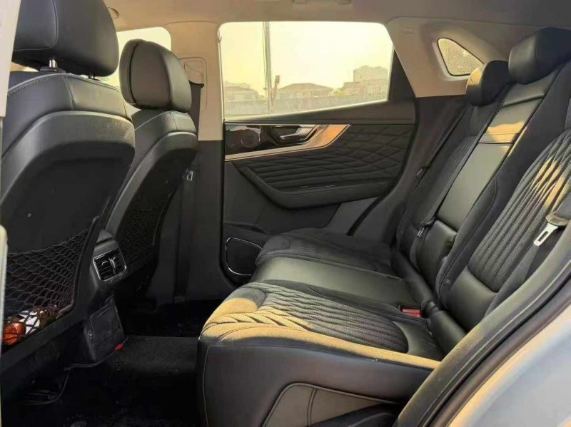 东莞22年红旗HS55