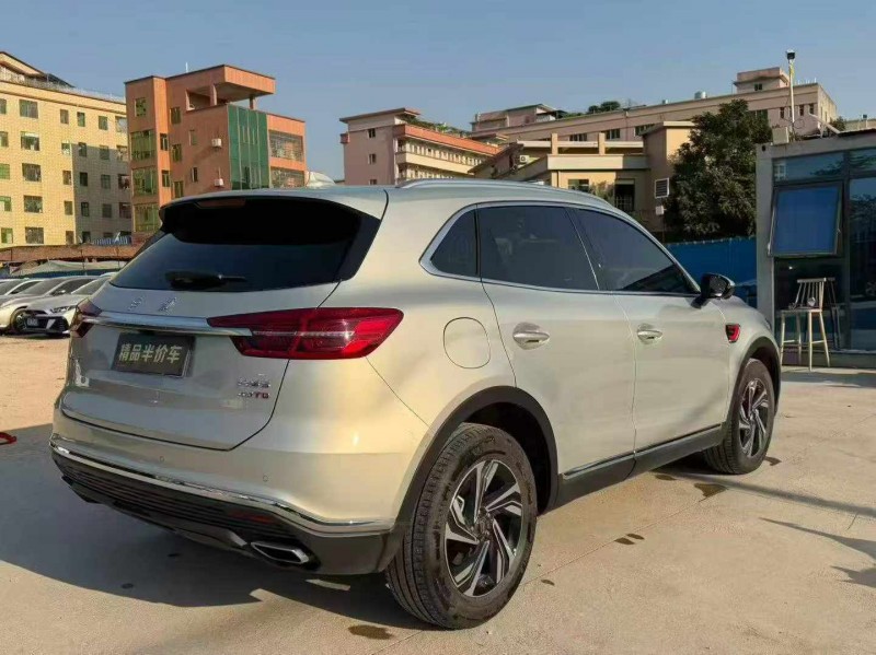 东莞22年红旗HS57