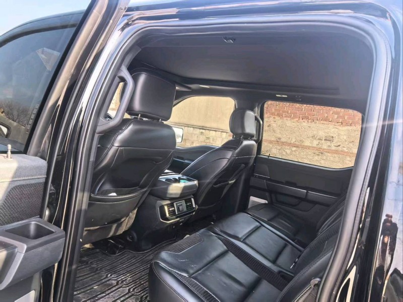 青岛24年福特猛禽4