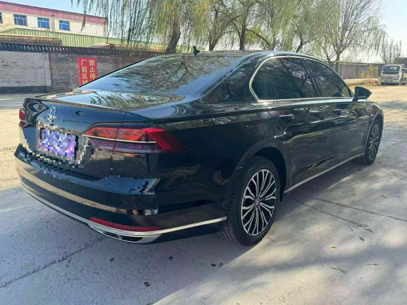 邯郸20年大众辉昂7