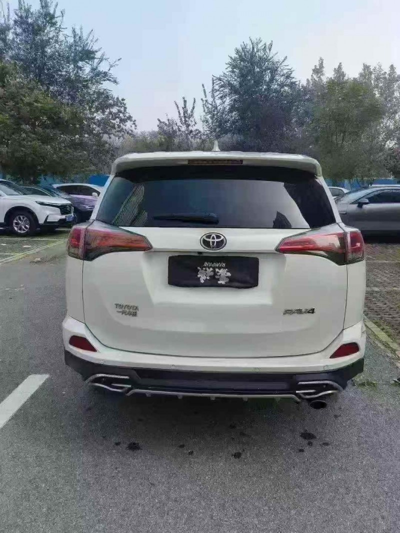 安阳16年丰田RAV4荣放2