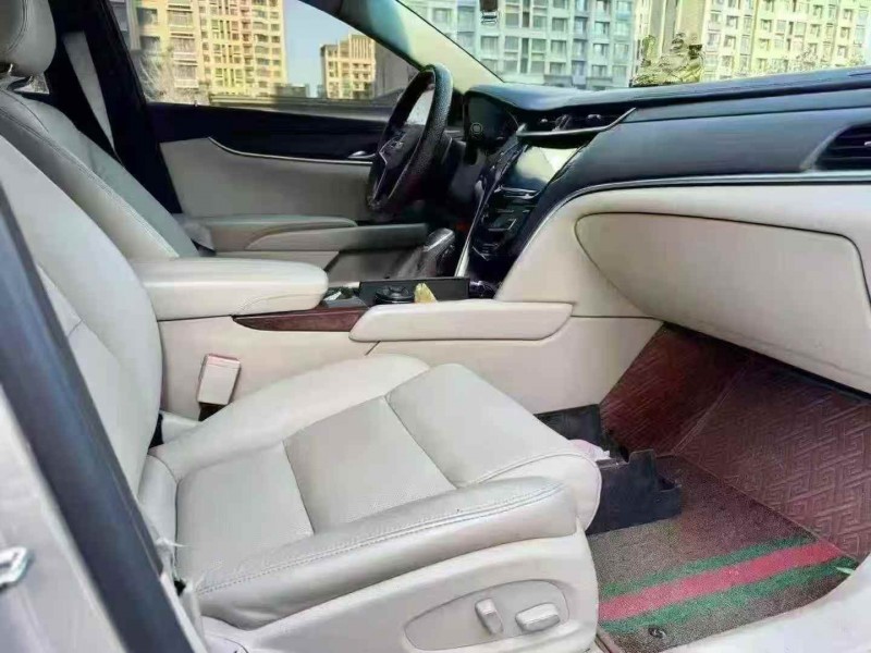 安阳16年凯迪拉克XTS9