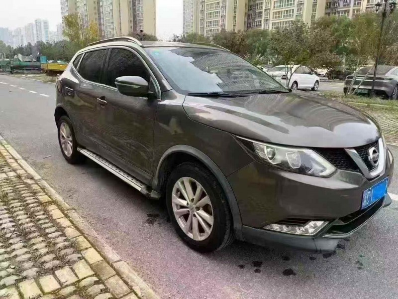 安阳16年日产逍客2