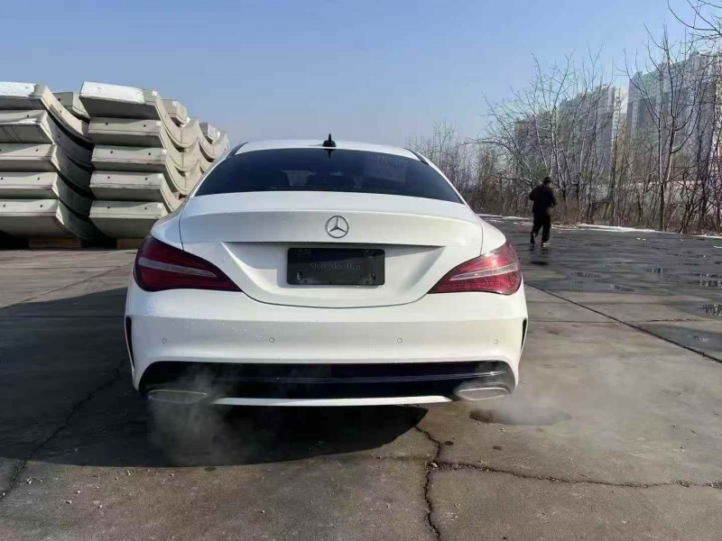 安阳18年奔驰CLA3