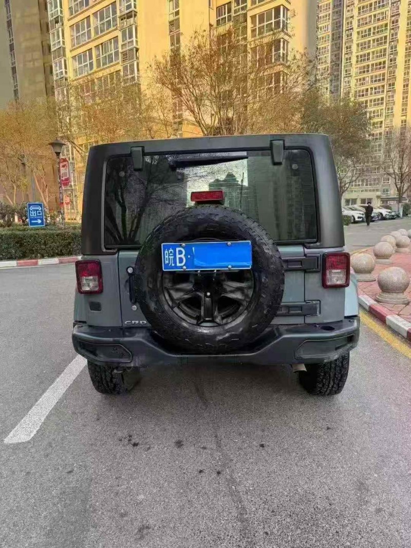 安阳15年Jeep牧马人3