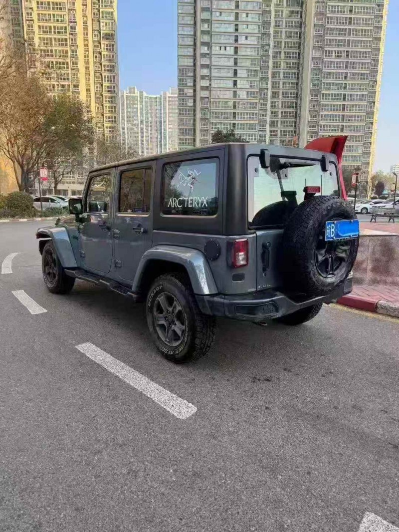 安阳15年Jeep牧马人7