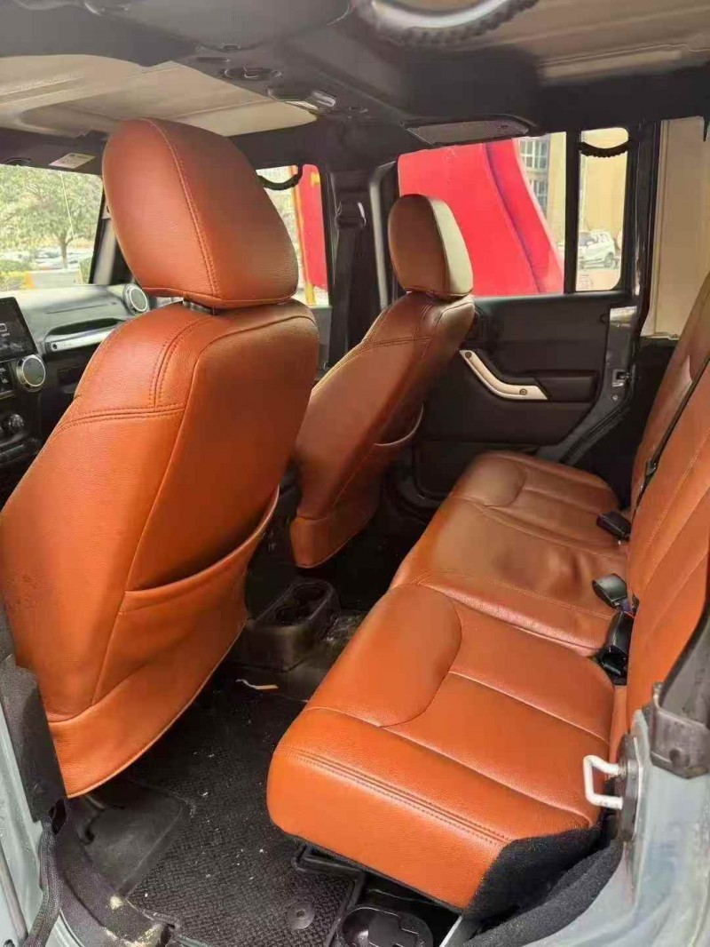 安阳15年Jeep牧马人8