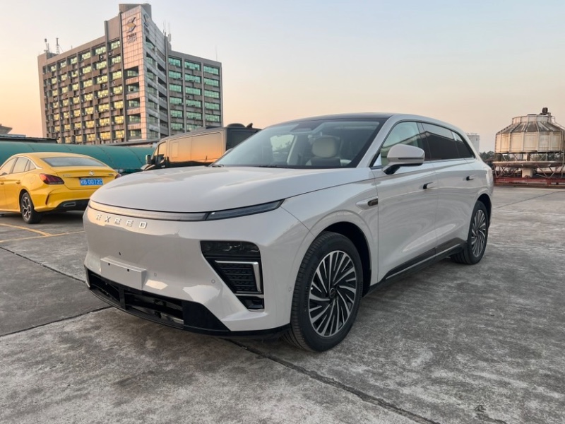 东莞25年奇瑞星途2