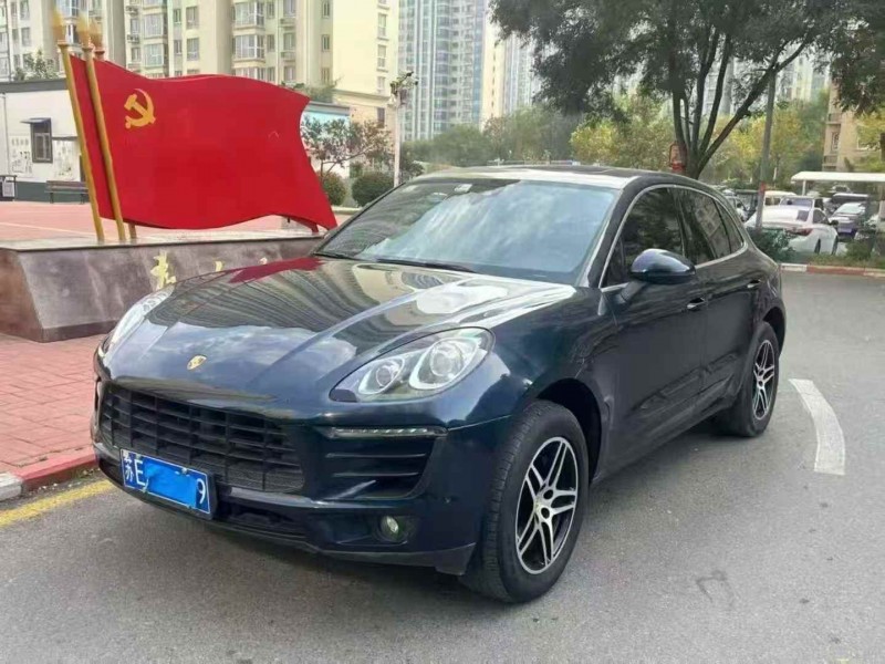 安阳18年保时捷Macan2