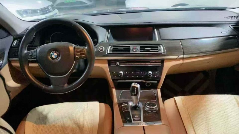 安阳14年宝马7系5