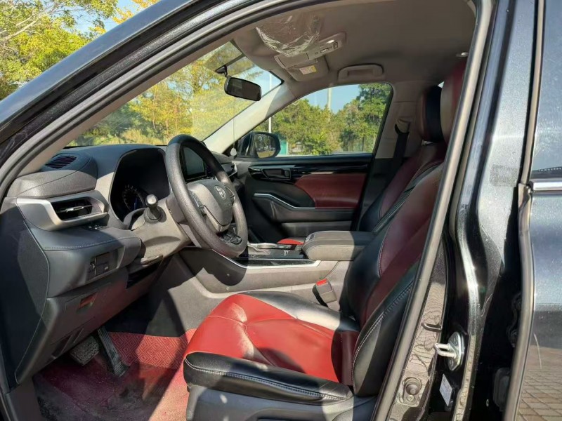 汕头21年丰田汉兰达4