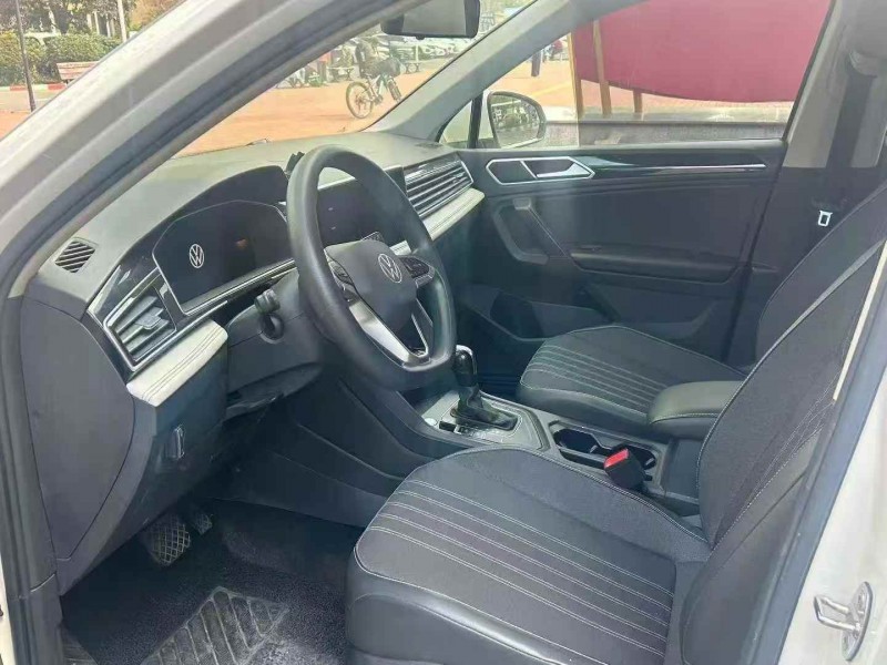 安阳22年大众途观7