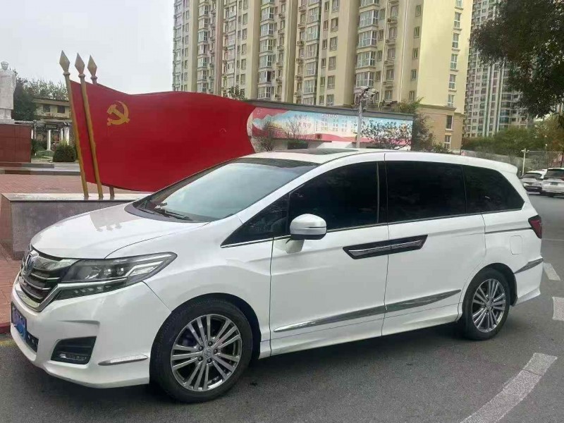 安阳17年本田艾力绅5