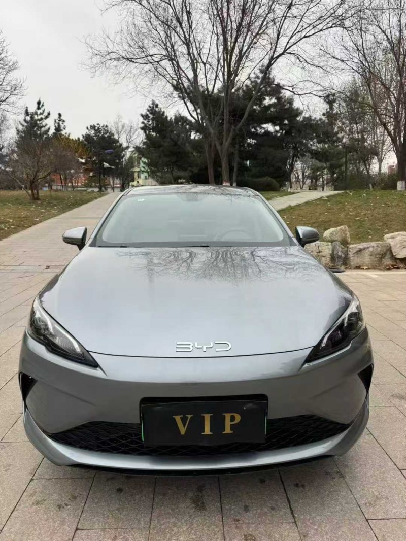 邢台25年比亚迪海豹1