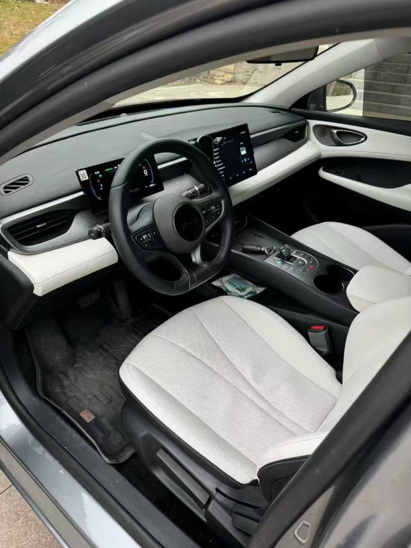 邢台25年比亚迪海豹4