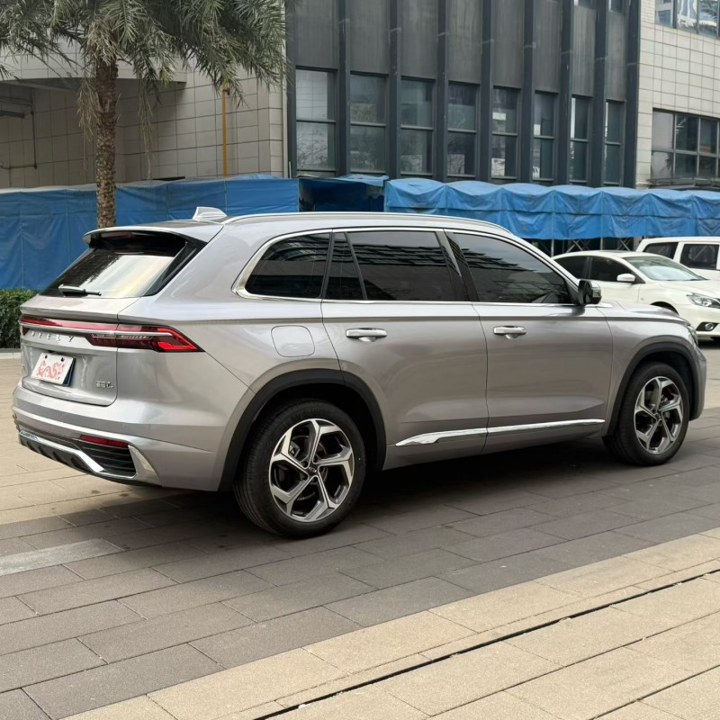 佛山25年吉利星越8