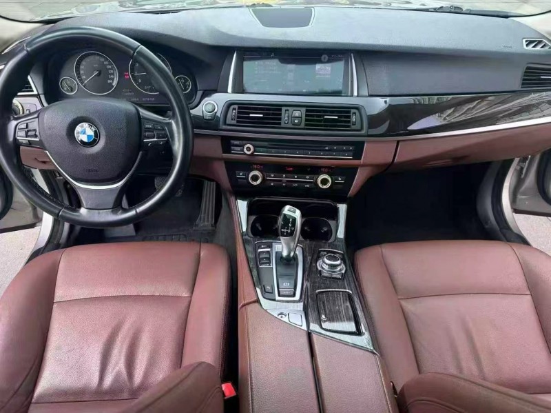 佛山16年宝马5系5