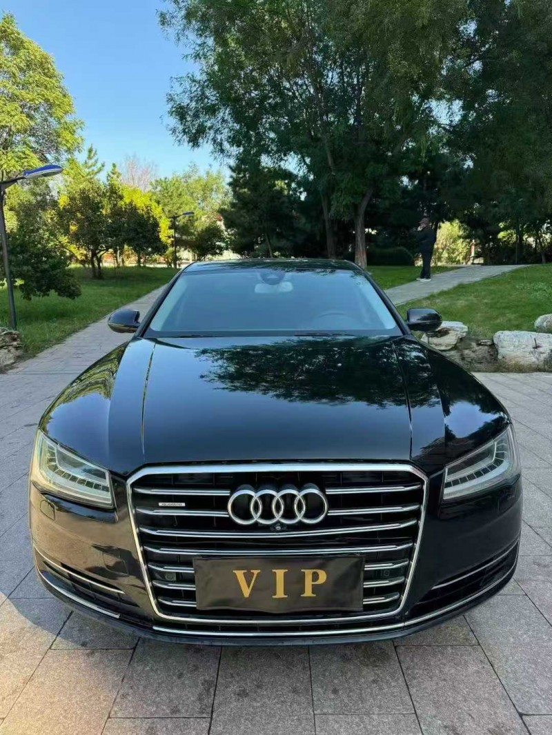 邢台16年奥迪A8L1