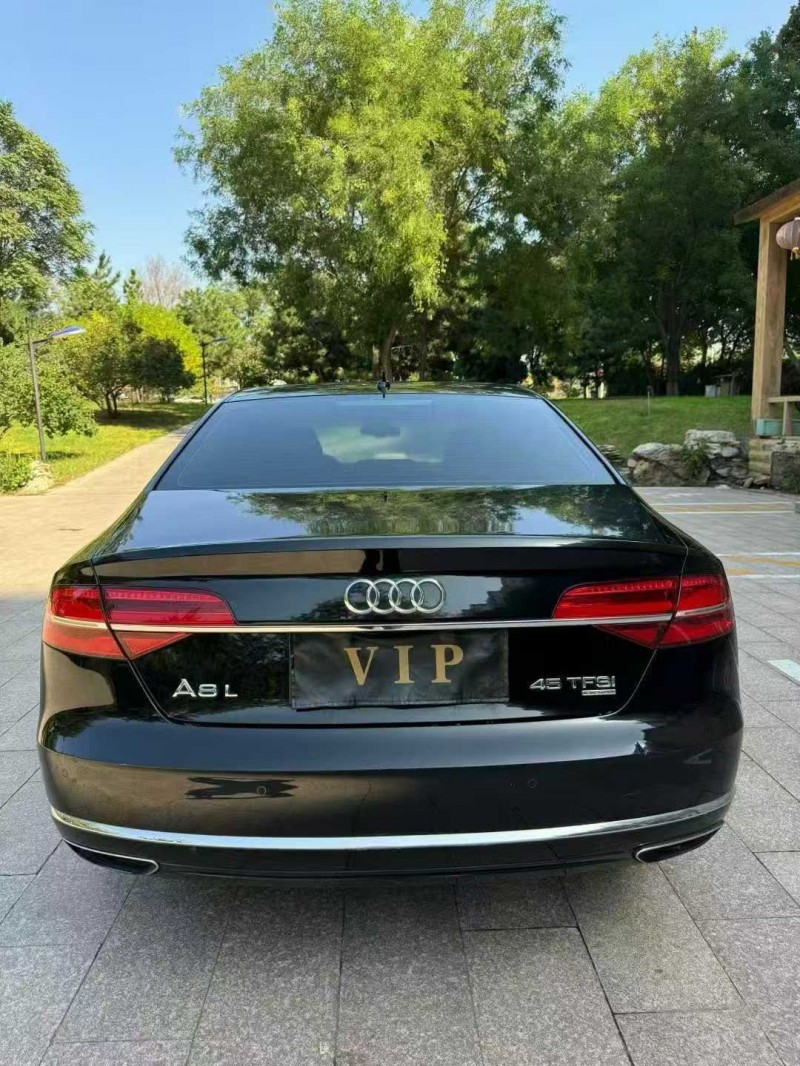 邢台16年奥迪A8L5