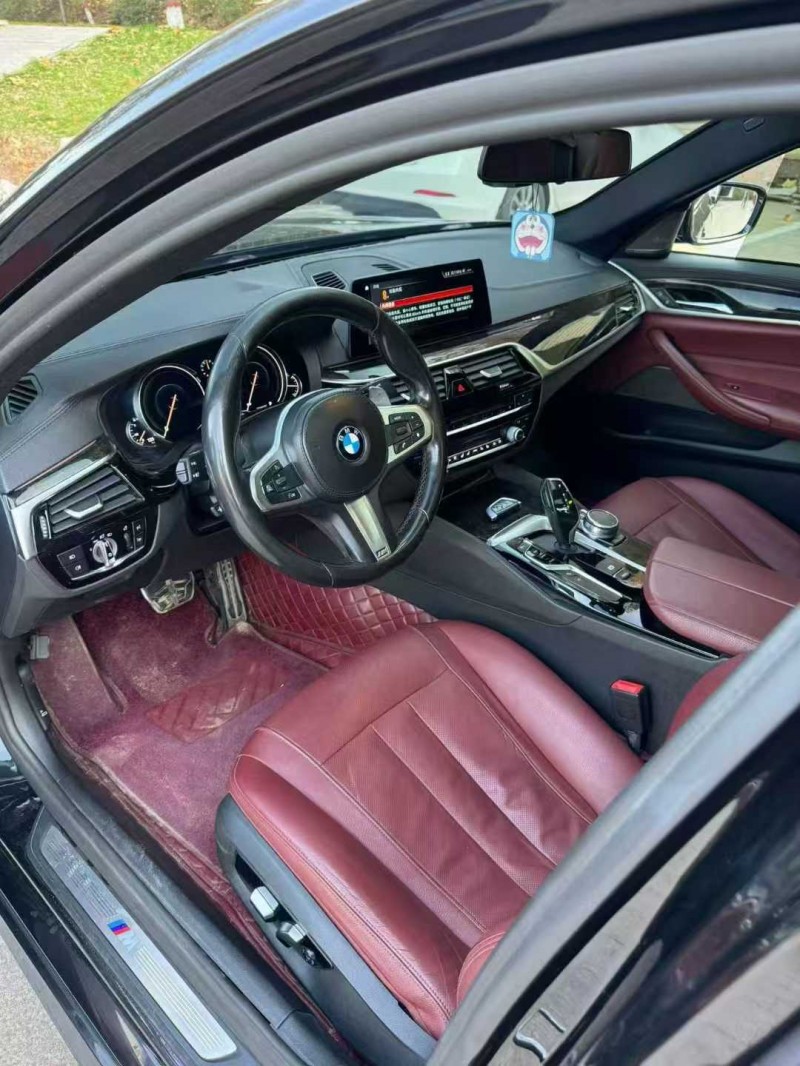 邢台18年宝马5系4