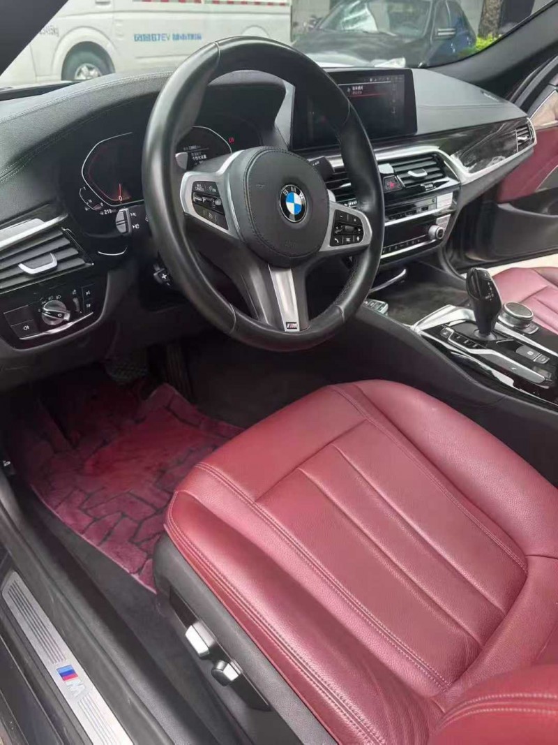 佛山20年宝马5系4