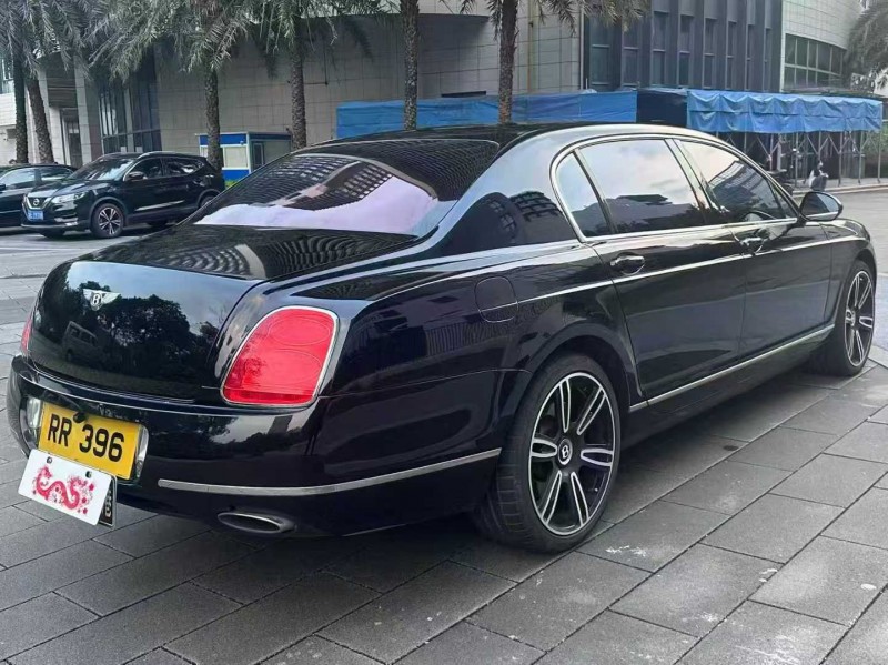 佛山13年宾利飞驰7