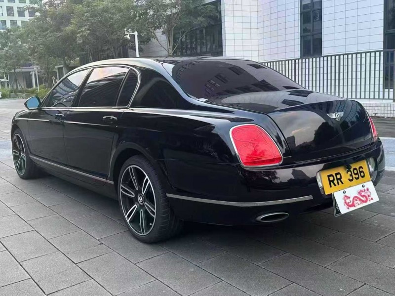 佛山13年宾利飞驰8