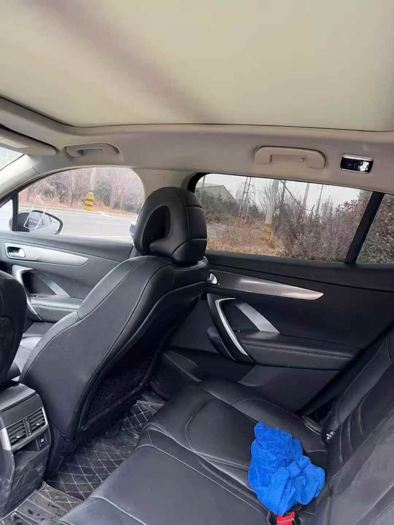 济宁18年长安汽车Ds6