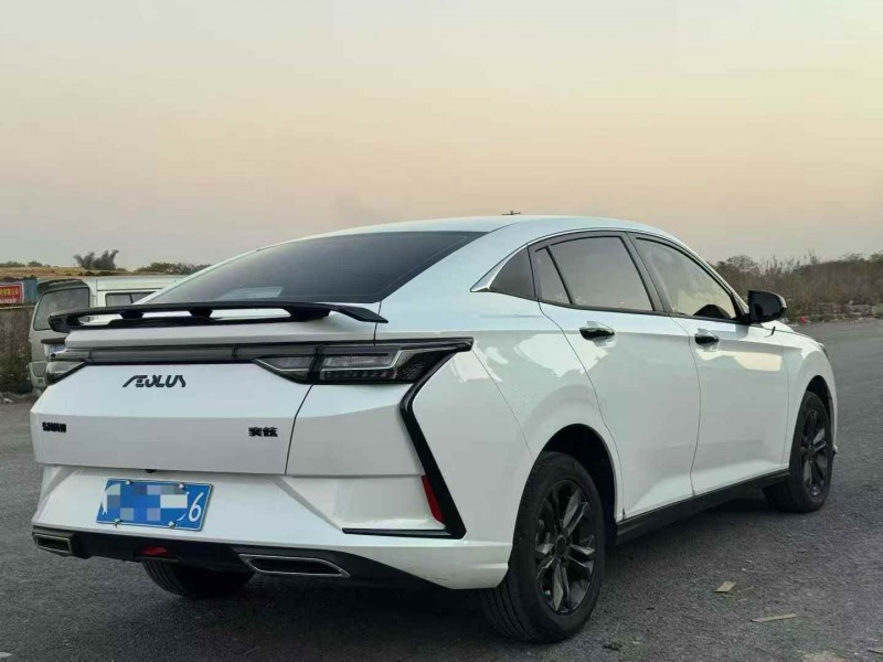 钦州24年东风奕炫7