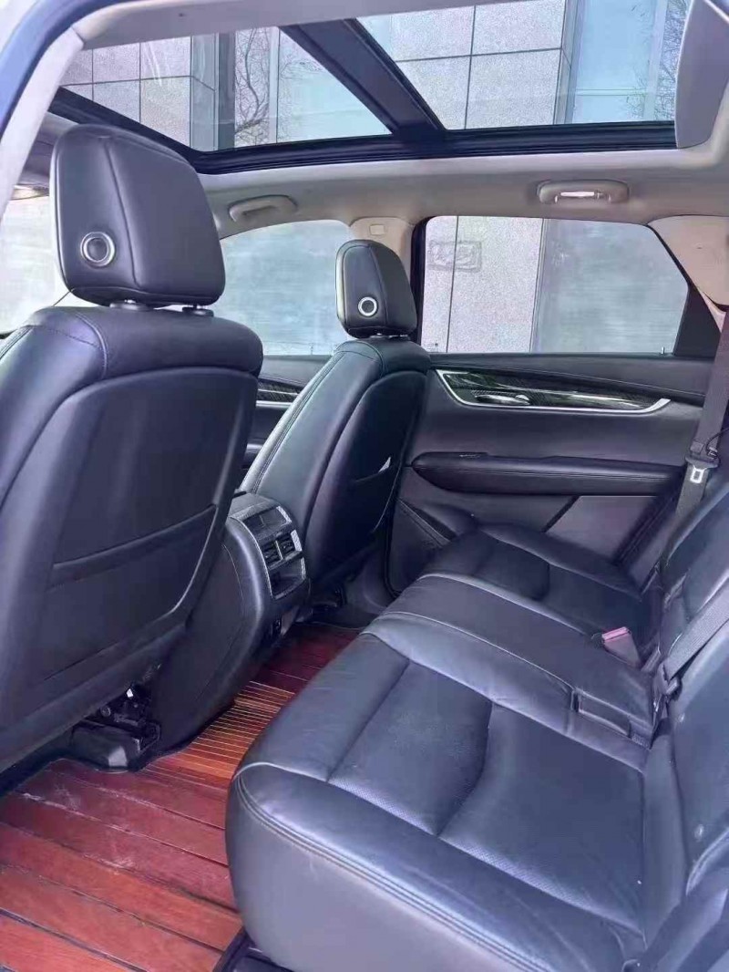 吉林16年凯迪拉克XT57