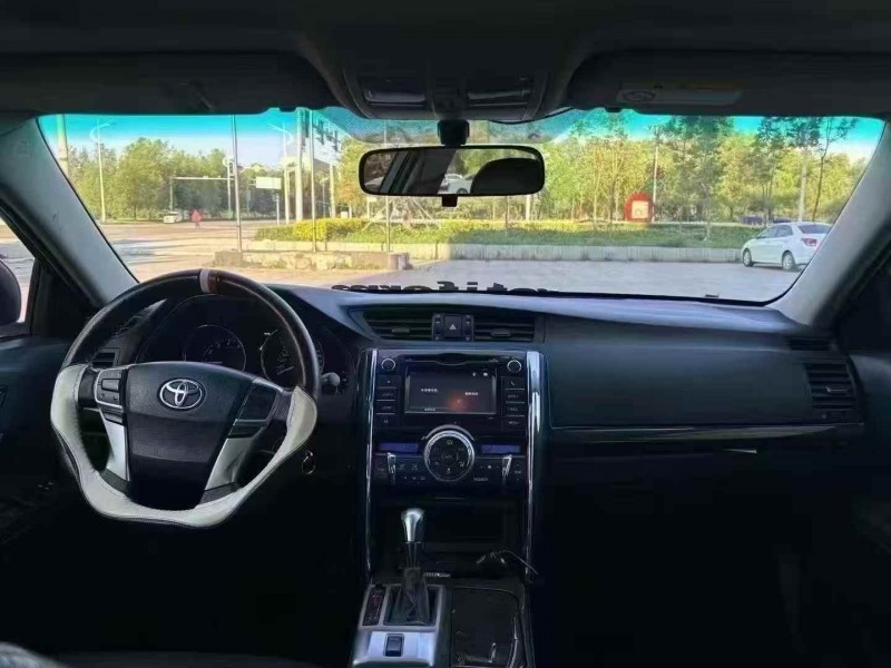 吉林17年丰田锐志4