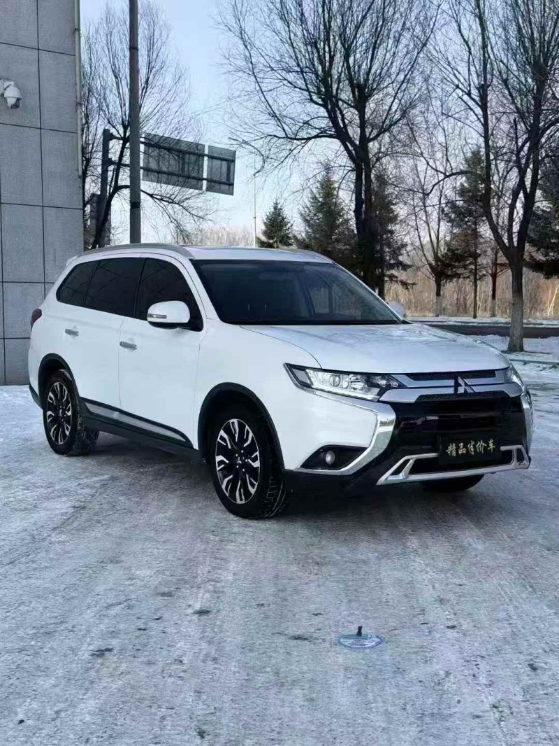 吉林19年三菱欧蓝德2