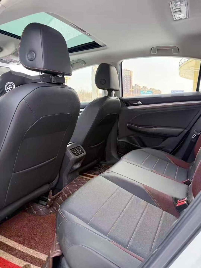 吉林21年大众宝来7