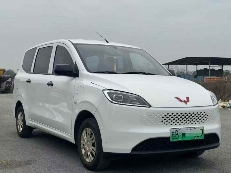 北海25年五菱汽车宏光2