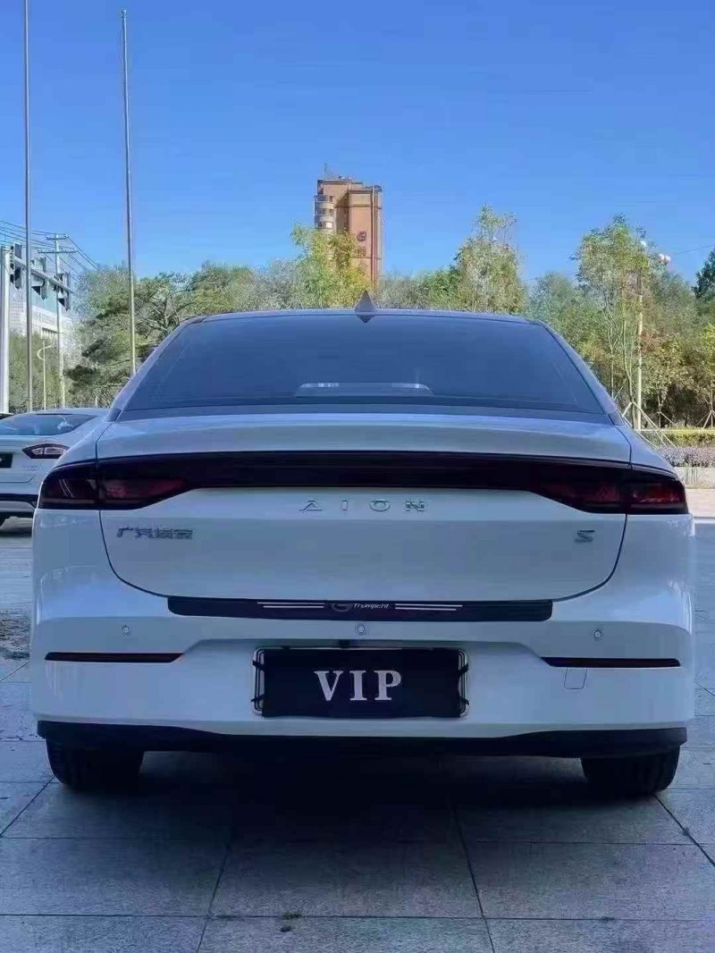 吉林23年传祺埃安S5