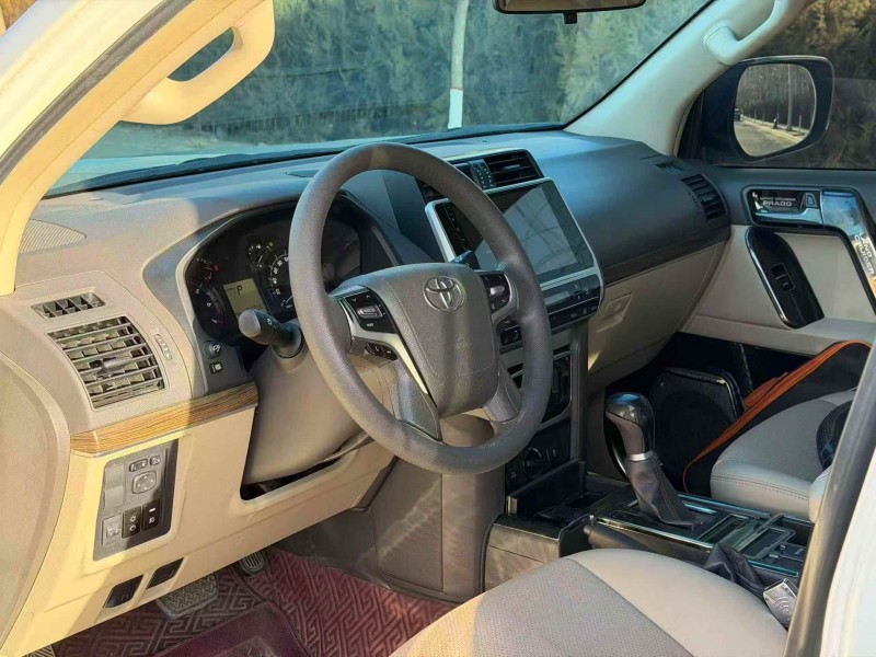 赤峰20年丰田普拉多4