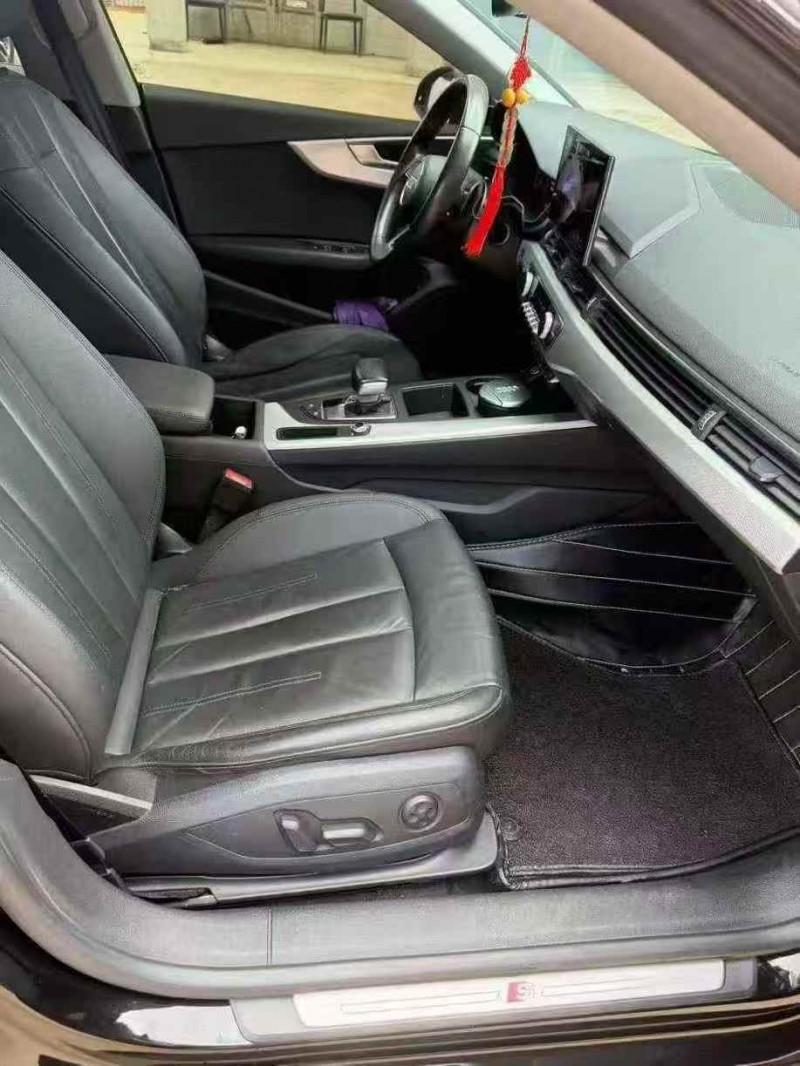 桂林21年奥迪A54