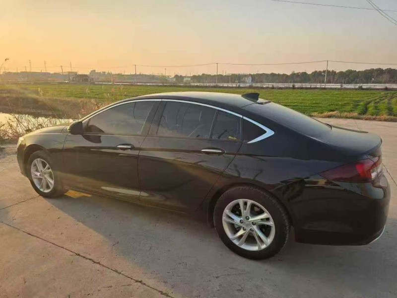 淮安20年别克君威7