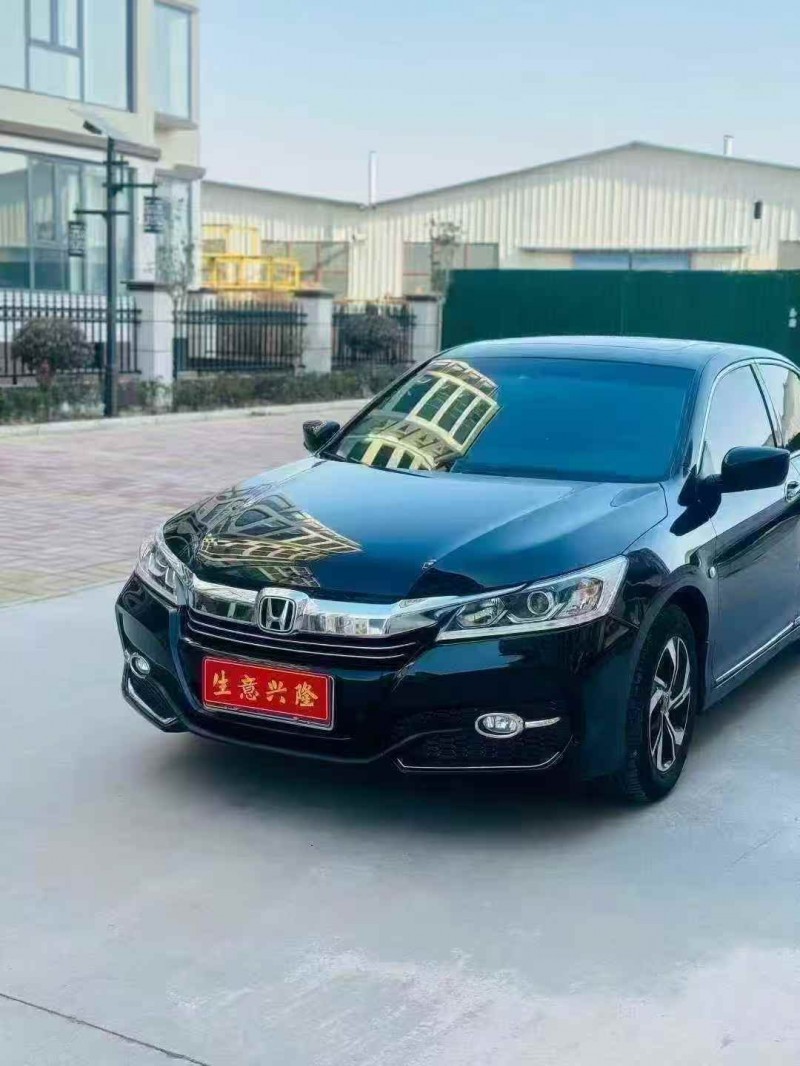 平顶山18年本田雅阁3