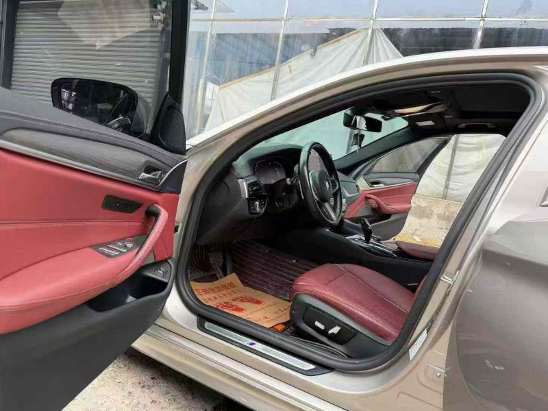 徐州21年宝马5系4