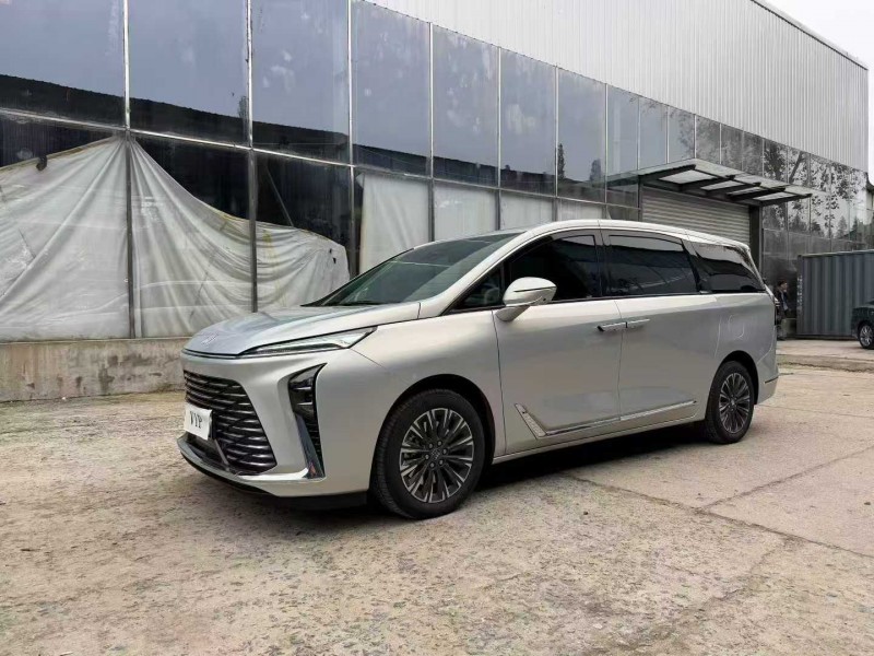 徐州25年别克GL82