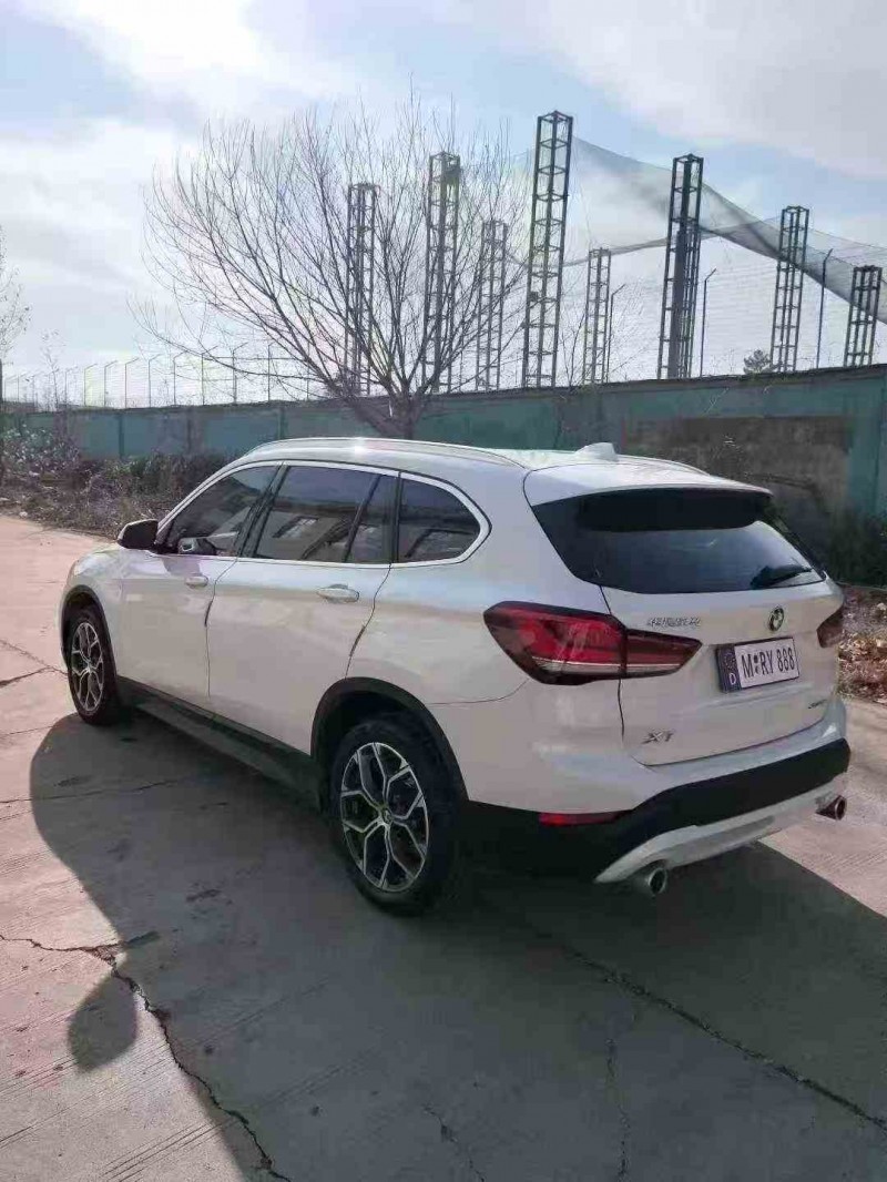 东营22年宝马X17