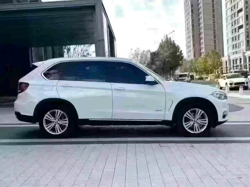 徐州17年宝马X57