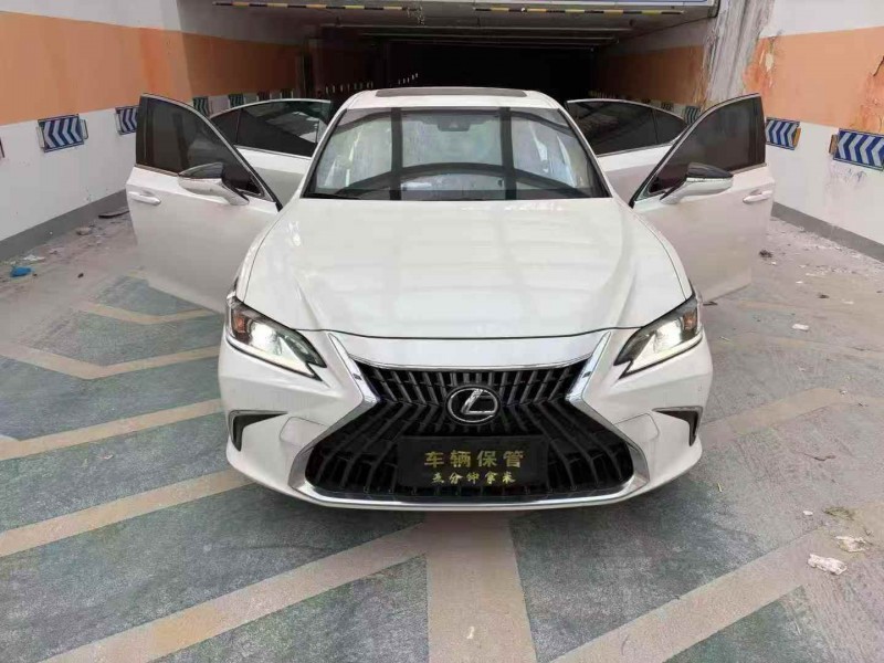 常州22年雷克萨斯ES1