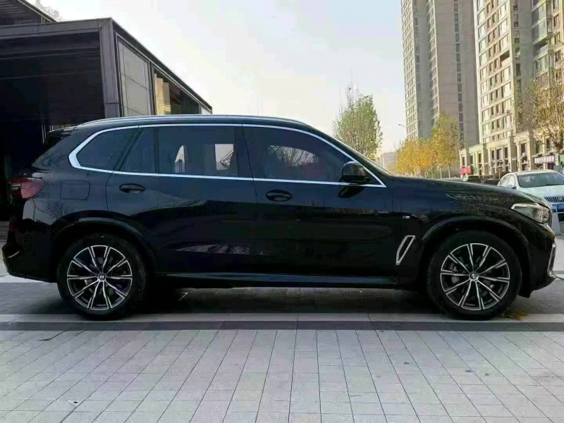 徐州23年宝马X57