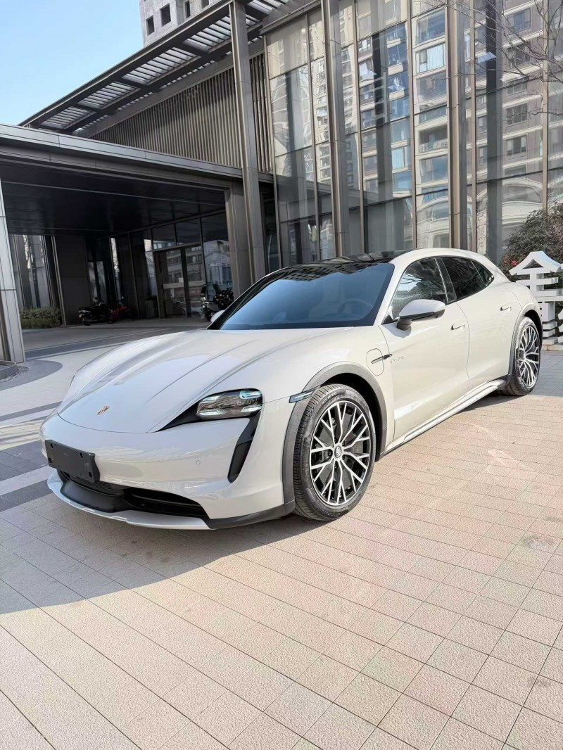 徐州23年保时捷Taycan2
